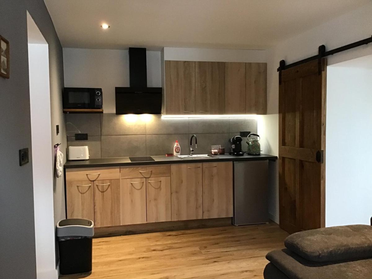 Apartment A&z